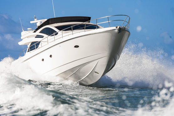 Motorboote kaufen, finanzieren und versichern