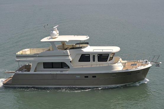 Adagio Motoryachten kaufen, finanzieren und versichern