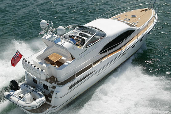 Broom Motoryachten kaufen, finanzieren und versichern