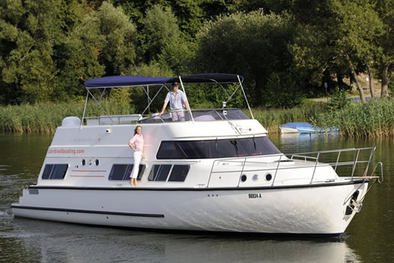 Caravela Hausboote kaufen, finanzieren und versichern