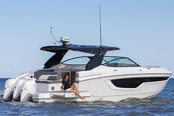 Cruisers Motorboote kaufen, finanzieren und versichern