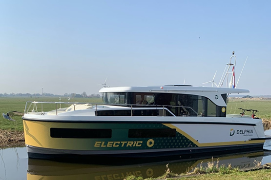 Delphia Elektroboote kaufen, finanzieren und versichern