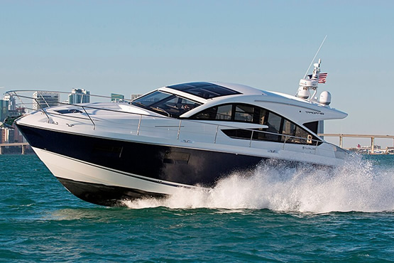 Fairline Motorboote kaufen, finanzieren und versichern