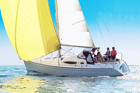 Feeling Segelboote kaufen, finanzieren und versichern
