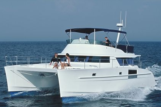 Fountaine Pajot Motorkatamarane kaufen, finanzieren und versichern