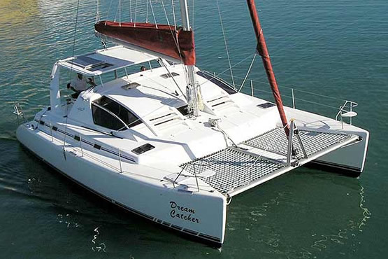 Island Spirit Segelkatamarane kaufen, finanzieren und versichern
