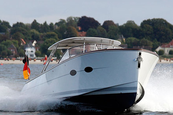 Knierim Motorboote kaufen, finanzieren und versichern
