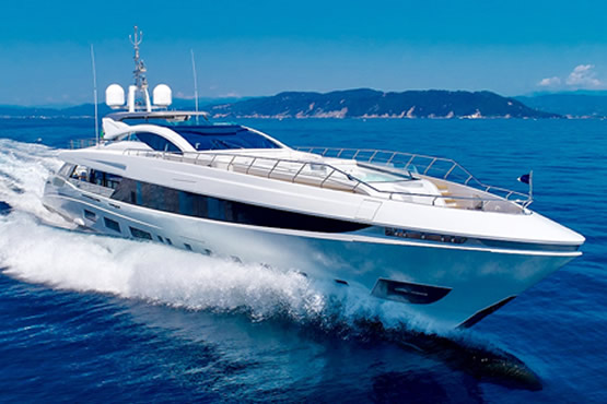 Mangusta Motoryachten kaufen, finanzieren und versichern