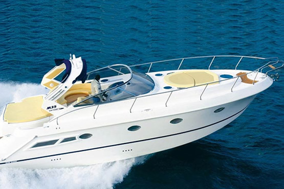 Manò Marine Motorboote kaufen, finanzieren und versichern
