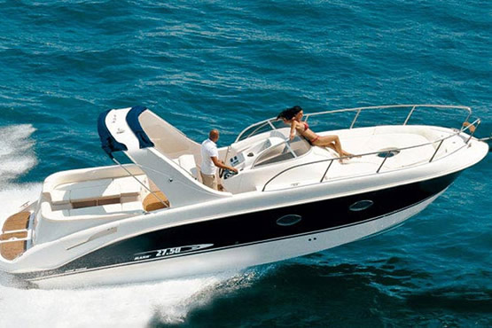 Manò Marine Sportboote kaufen, finanzieren und versichern