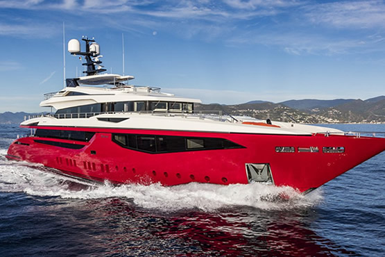 Mondomarine Motoryachten kaufen, finanzieren und versichern