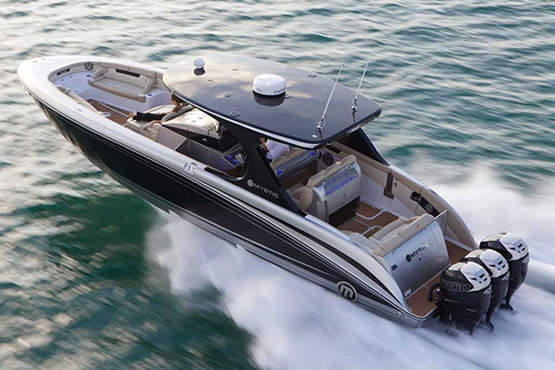 Mystic Motorboote kaufen, finanzieren und versichern