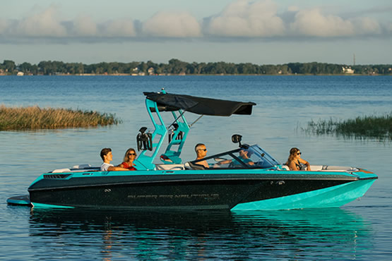 Nautique Elektroboote kaufen, finanzieren und versichern
