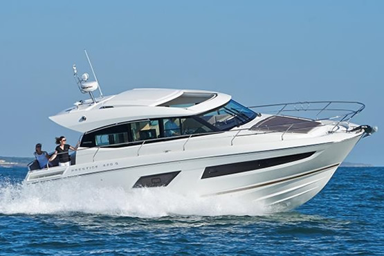 Prestige Motorboote kaufen, finanzieren und versichern