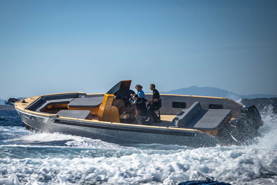 Reale Motorboote kaufen, finanzieren und versichern