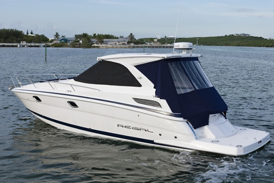 Regal Motorboote kaufen, finanzieren und versichern