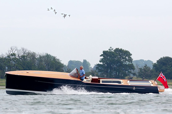 Spirit Motorboote kaufen, finanzieren und versichern