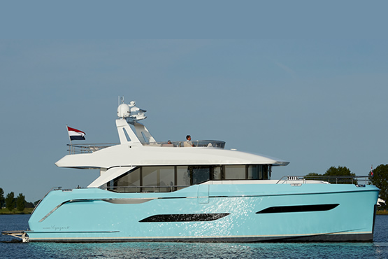Van den Hoven Motoryachten kaufen, finanzieren und versichern